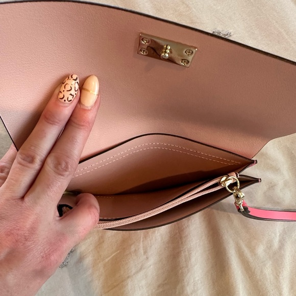 Kate Spade wristlet clutch/wallet - Picture 5 of 6